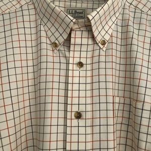 Men’s Ll Bean wrinkle free casual shirt